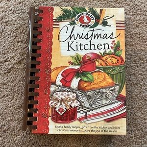 Gooseberry Patch Christmas Kitchen Cookbook